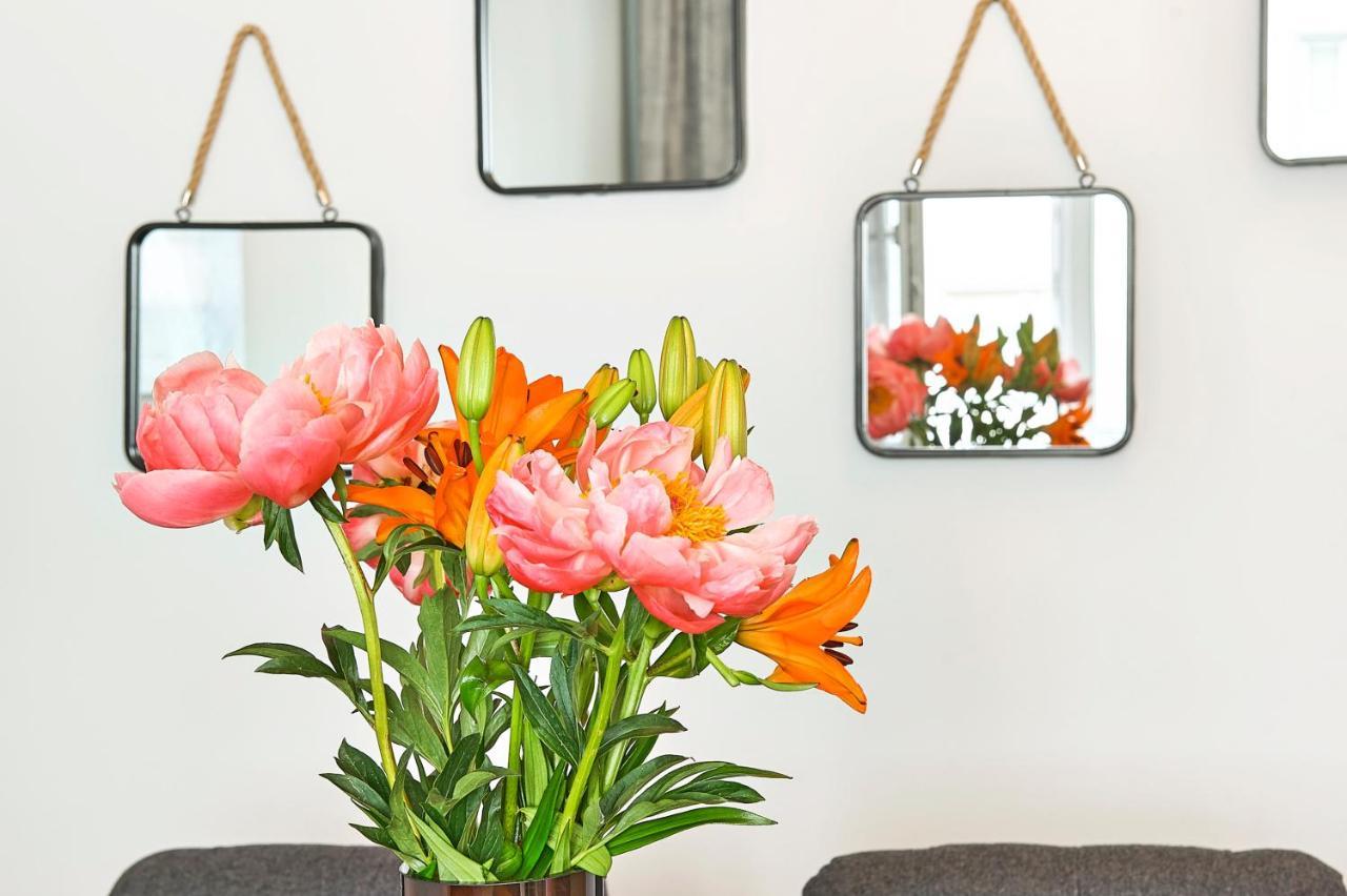 Peaceful Belvedere Apartment In Safe, Quiet & Central Location ウィーン エクステリア 写真